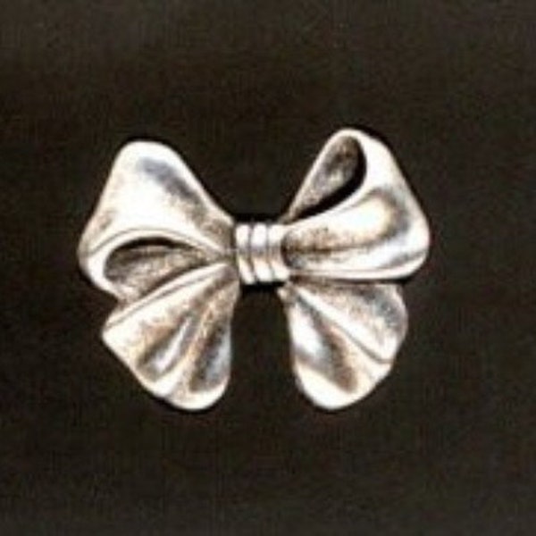 6 Little Silver Plated Bow Stampings 15mm x 13mm Adorable