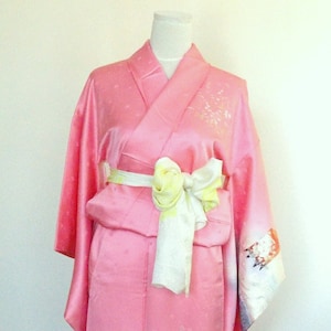 Vintage formele KIMONO SAKURA kersenbloesem roze bloemen zijden kimono maat M, klaar voor verzending!