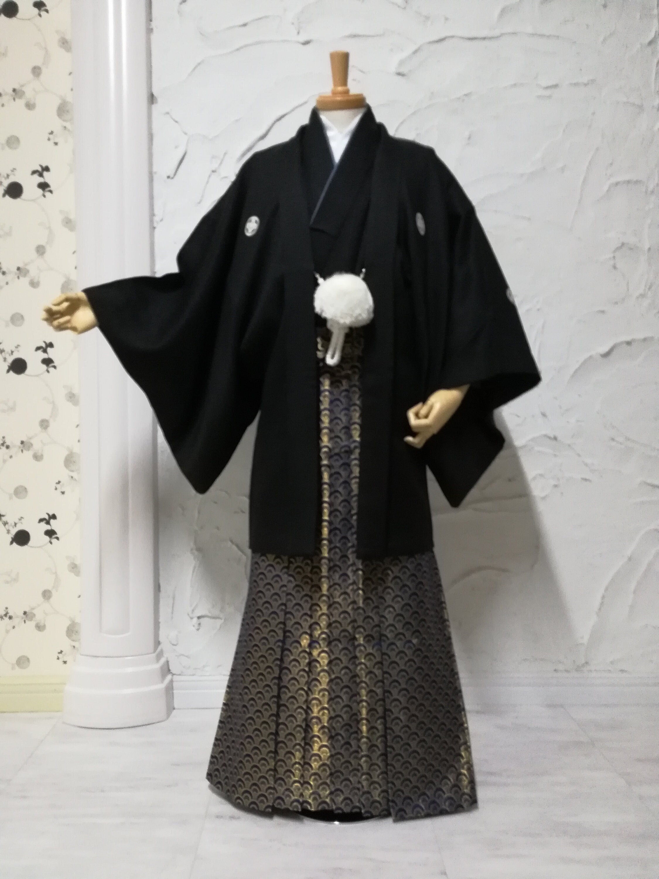 Japanese Traditional Kimono for Men,Halloween Samurai Outfit Cosplay  Costume Kyoto Yukata Long Robe(A) at  Men's Clothing store