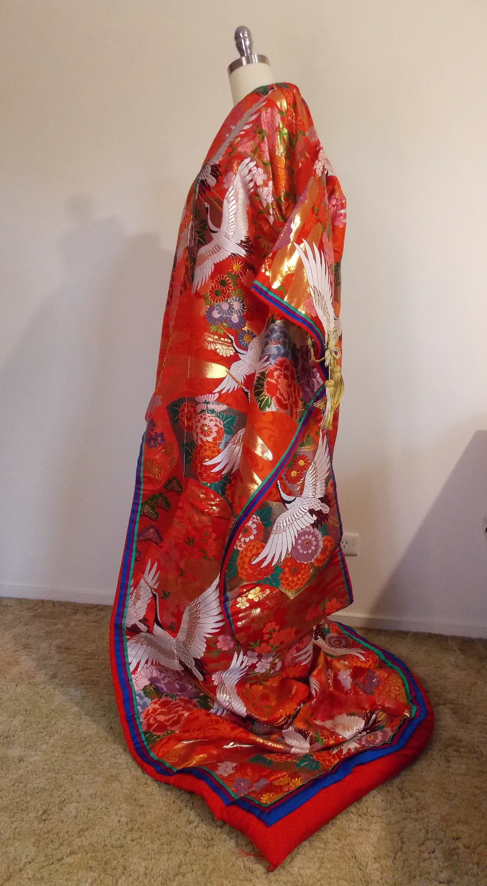 GHOKO x Rui 半襟 UCHIKAKE Wedding Kimono Robe JUNI-HITOE Red Gold Sakura