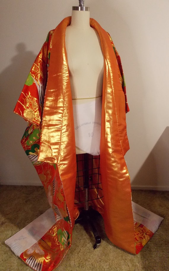 UCHIKAKE Wedding Kimono robe silk gold brocade Cr… - image 5