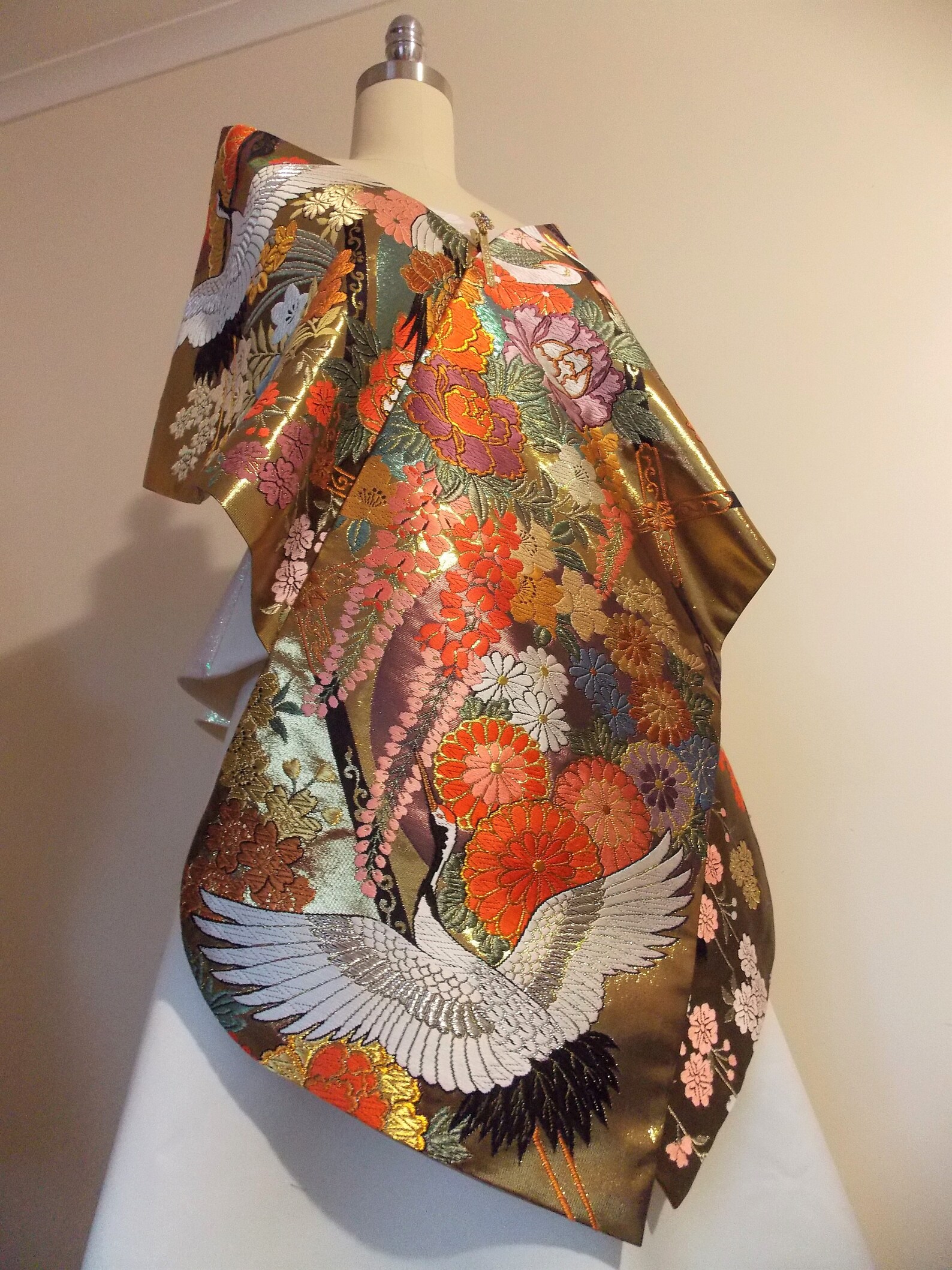 UCHIKAKE Wedding Kimono silk gold brocade aquamarine lavender gold phoenix size free main image 0