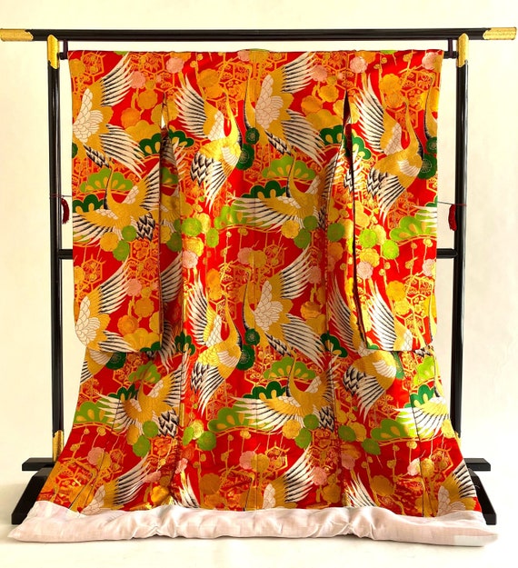 UCHIKAKE Wedding Kimono robe silk gold brocade Cr… - image 1