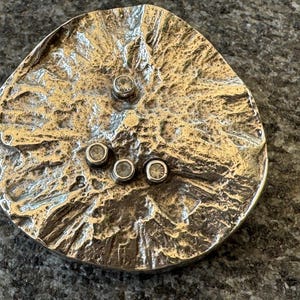 Finnish Modernist 925 Sterling Silver Rock Crystal Brooch 1974 Brutalist Moon Crater Style - Needs Clasp Repair