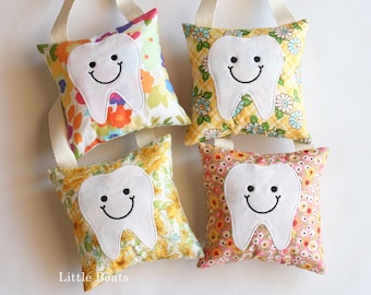 Tooth Fairy Door Hanger Pillow, Lost Tooth Pillow with Pocket, Tooth Fairy Holder for Kids, Tooth Fairy Gift, First Lost Tooth Keepsake