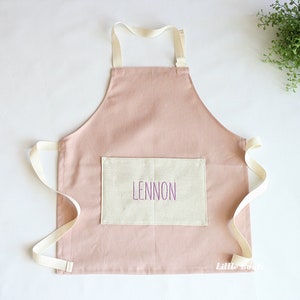 Personalized Kids Apron, Dusty Pink Linen Toddler Apron, Cooking Apron, Pretend Play, Custom Apron, Child Apron with Pocket, Gift for Girl image 3