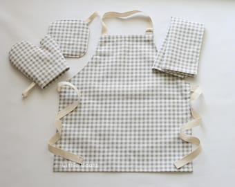 Ecru Gingham Kids Kitchen Toys, Child Apron, Pretend Play, Play Room Decor, Birthday Gift for Kids, Toddler Chef Gift
