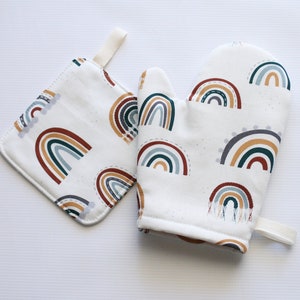 Boho Rainbow Kids Kitchen Accessories, Pretend Play, Toy Oven Mitt, Toy Pot holder, Toddler Kitchen, Birthday Gift for Kids, Kids Kitchen