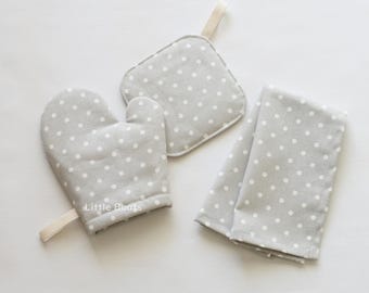 Kids Pretend Play Kitchen Set, Montessori Cooking Set for Kids, Play Oven Mitt Pot Holder Tea Towel, Lt Gray Polka Dot Toddler Kitchen Toy