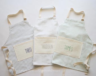Personalized Kids Stripe Apron, Farmhouse Child Apron, Toddler Apron, Cooking Apron, Matching Family Apron, Custom Apron, Photo Props