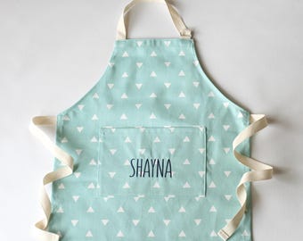 Personalized Kids Apron, Custom Name Apron, Embroidered Child Apron, Kids Chef Apron, Toddler Cooking Gift, Baking Apron for Boys and Girls