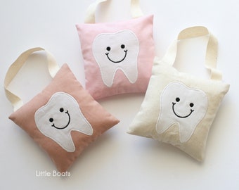 Tooth Fairy Pillow, Linen Tooth Pillow, Tooth Fairy Door Hanger, Birthday Gift for Kids