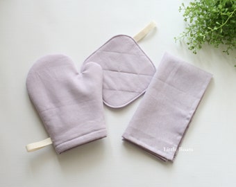 Lilac Linen Kids Kitchen Accessories, Pretend Play, Toy Oven Mitt, Toy Pot Holder, Toddler Kitchen, Birthday Gift for girl, Kids Room Decor