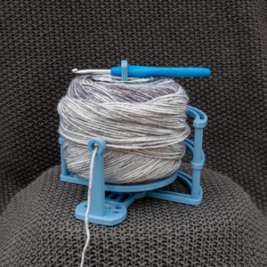 Custom Yarn Minder - A Spinner Every Crocheter Needs!