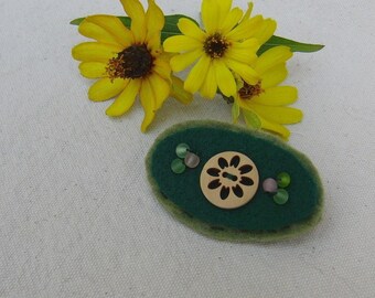 Dark Green & Sage Felt Pin Brooch with Wooden Flower Button