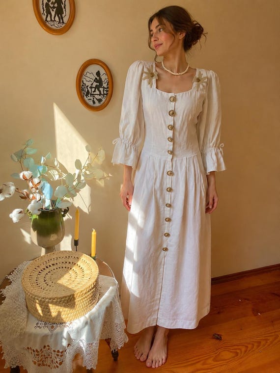 women white wedding dress Coco – BirdieBridalFW $100-$120 The outer material Ariel Princess Girls Ariel Material:100% Silk