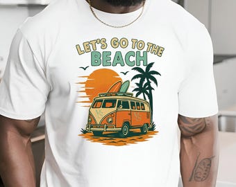 T-shirt biologica da uomo "Andiamo in spiaggia" | Maglietta estiva retrò in 100% cotone | Regalo per uomo | XS–5XL | Atmosfere da campeggio e spiaggia