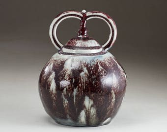 Jar with lid in Bordeaux - Ceramic Art by Boris Vitlin (catalog #33, GMB)