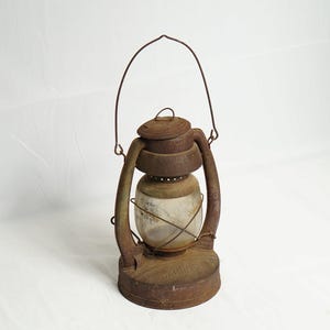 Gamble&#39;s Artisnal Antique Rustic Glass Hanging Oil Kerosene Lantern with Beautiful Patina Garden and Home Decor