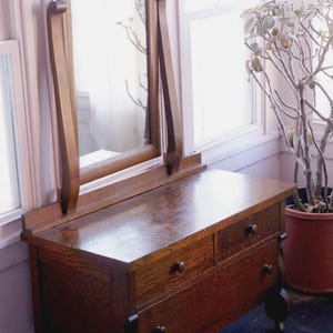 Dressers Chest of Drawers with Antique Mirror in Dark Walnut Wood Bedroom Decor