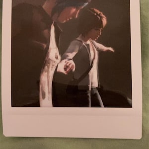 Life is Strange Polaroid, videogame Max Caulfield and Chloe Price- pricefield on railroad