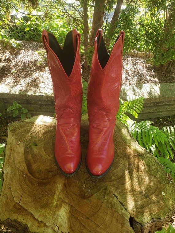 Mint Condition Red Cowboy Boots Size 10 Narrow
