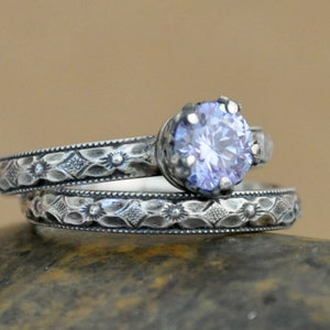 handgemaakte 925 zilveren ALEXANDRITE RING set stapelbare ringen handgemaakte stapelbare Victoriaanse bloemenband met van kleur veranderende cz Alexandrite-steen