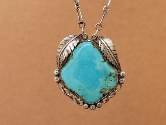 Huge Vintage Native American Jewelry Navajo Easter Blue Turquoise Sterling Silver Necklace Old Huge Vintage Native American Jewelry Navajo Easter Blue Turquoise Sterling Silver Necklace Old