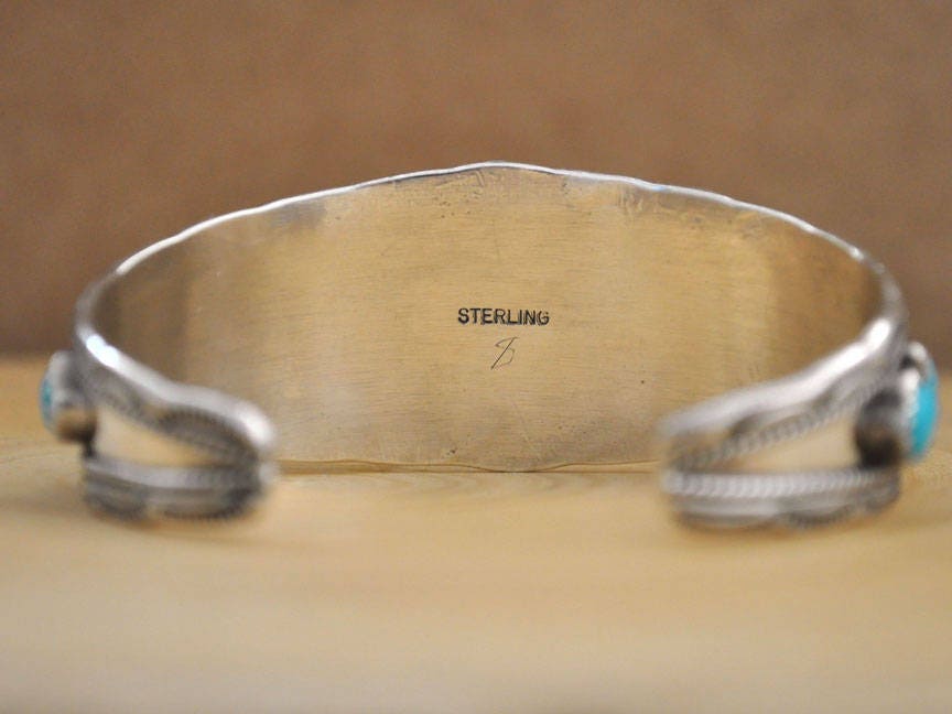 VINTAGE FIND sterling silver navajo native American jewelry