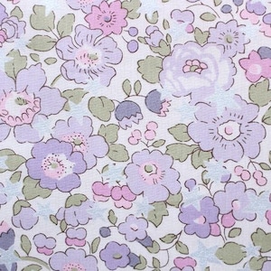 Liberty tana lawn printed in Japan - Betsy star  - J24B - Purple -  50cmL × 54cmW (Approx. 20&quot;×21.6&quot;)