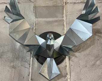 Metal Statue Eagle - Decorative Statue Eagle for Mantelpiece, Office, or Villa Entrance - 3D Sculpture Eagle - Handmade Geometric Metal Art