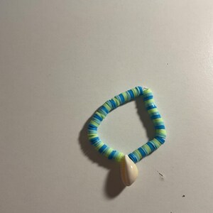 Pulseras y dijes de cuentas