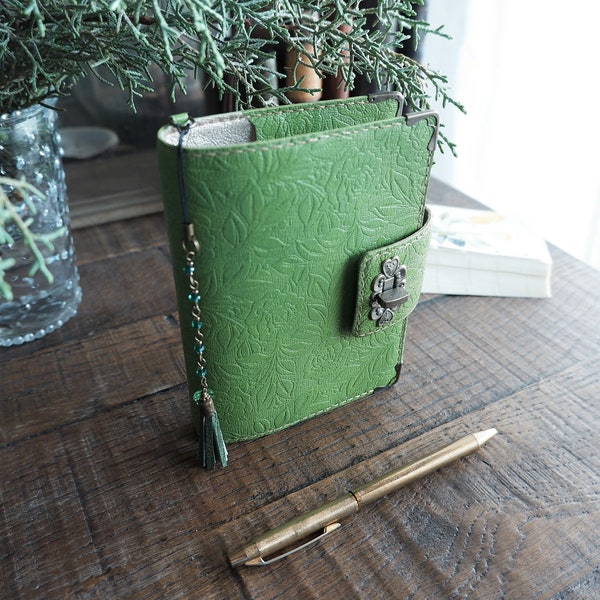 last, leather binder, B7, citrus rose, locked planner, leather planner, locked journal, green planner, pocket size, limegreen, veg, handst