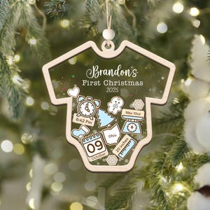 Personalized Baby&#39;s First Christmas Ornament 2025, Customized Babies 1st Christmas, Christmas Tree Ornaments, Baby Gift, 4D Shake Ornament