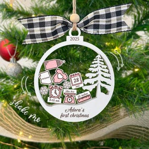 Personalisierte Babys erste Weihnachtsverzierung 2025, maßgeschneiderte Babys 1. Weihnachten, Weihnachtsbaumschmuck, Baby Geschenk, 4D Shake Ornament