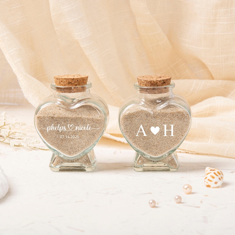 Honeymoon Sand Bottle, Small Travel Sand Memory Bottle, Wedding Bridal Shower Bottle, Mr and Mrs Couple Beach Ideas Gift, Sand Keepsake bild 9