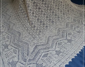 The Shetland Stars Square Shawl (PDF) like in OUTLANDER episode9