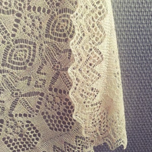 Blyde, A shawl in Shetland Lace, Knitting PDF Pattern image 7