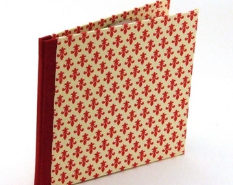 Nauli handmade Cd Case red Lily pattern