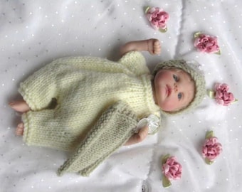 Baby Doll 7-8 inch - KNITTING PATTERN Lemon Spring Romper -  OOAK clay Baby Doll 7-8 inch