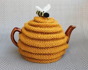 Beehive Tea Cosy Worsted/Aran Wool Knitting Pattern  with Bee, PDF instant download