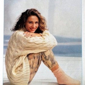Vintage Knitting Pattern Women's Aran Cable Sweater - Bust 30 to 40 inches PDF Digital download
