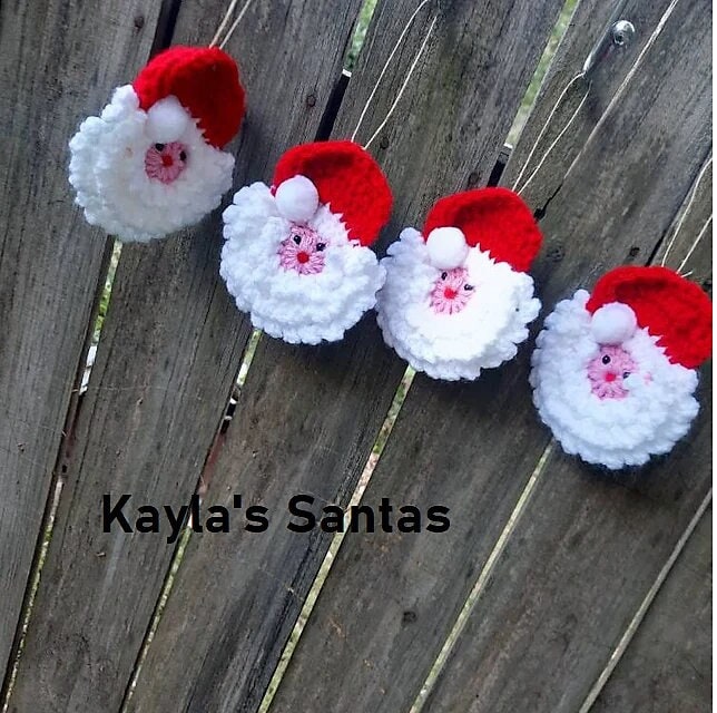 Santa Faces Brooch Pattern