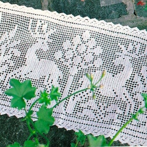Vintage PDF Pattern for Filet Crochet Dancing Deer Runner Instant Download  English language only