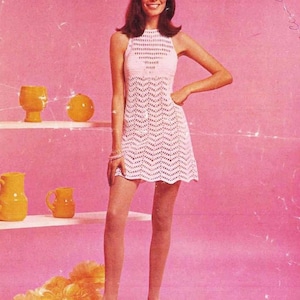 Crochet Pattern - Retro Boho Crochet Dress in sizes 33-34 and 35-36 in bust ~ Halter neck Disco Dress