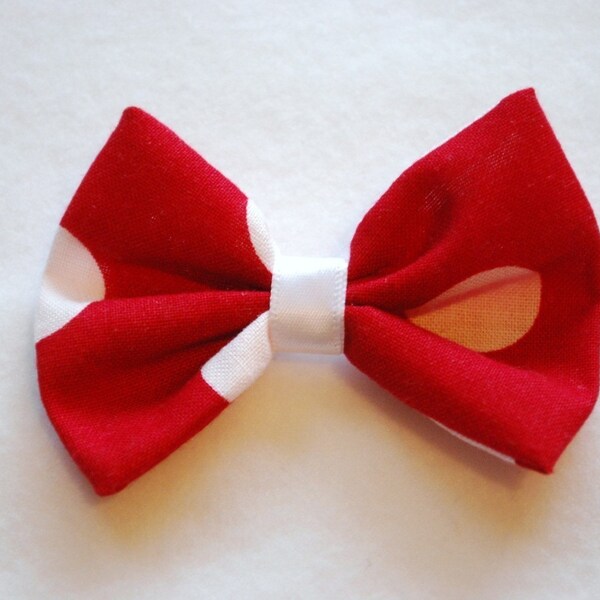 Hairbow in Red and white polka-dot fabric to match Minnie Mouse Outfits