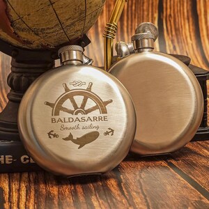Petaca de metal personalizada, petaca portátil - Regalos para él - Regalos para amantes de la navegación - Petaca para hombre - Regalos para capitanes