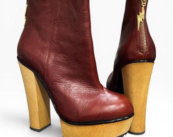 VTG Betsey Johnson Maybill Cognac Leather Platform Ankle Boots Lightning Zip 6.5