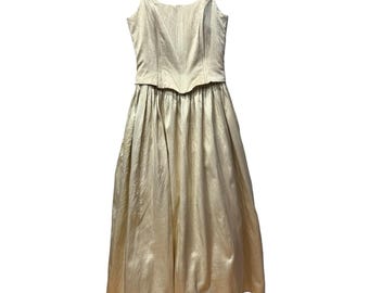 Gunne Sax Vintage anni '80 Jessica McClintock Abito lungo in tulle lamé dorato Fairycore S