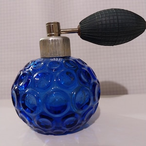 Vintage Kobaltglas Parfüm Flasche mit Birnensprüher - Anfang des 20.Jahrhunderts